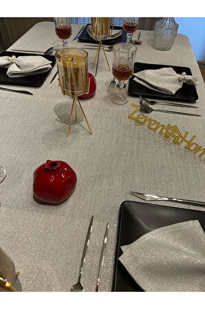 Dertsiz Simli Masa Örtüsü Gümüş Renk