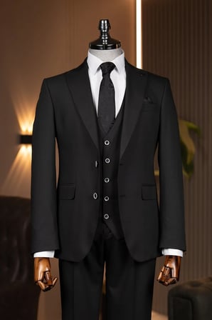 Exclusive Yelekli Takım Elbise Siyah
