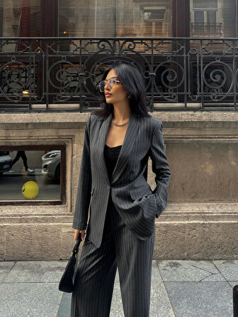 Şal Yaka Çizgili Poliviskon Takım Antrasit