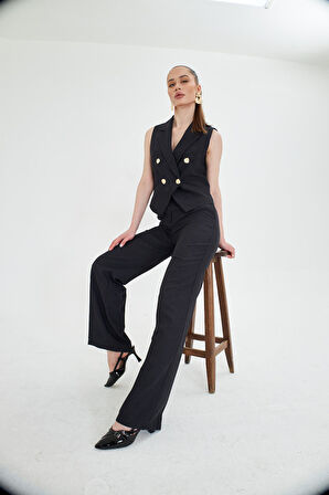 Gold Düğmeli Kısa Yelek Takım Siyah