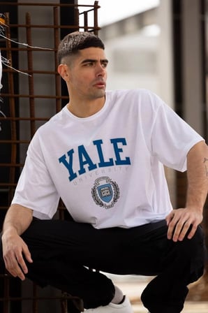 Erkek Kısa Kol Yazlık Tişört Bisiklet Yaka YALE Baskılı  T-Shirt - Beyaz
