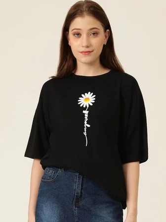 Kadın Papatya Baskılı T-Shirt Kısa Kol Bisiklet Yaka Oversize  Tişört - Siyah