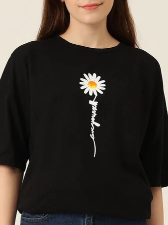 Kadın Papatya Baskılı T-Shirt Kısa Kol Bisiklet Yaka Oversize  Tişört - Siyah