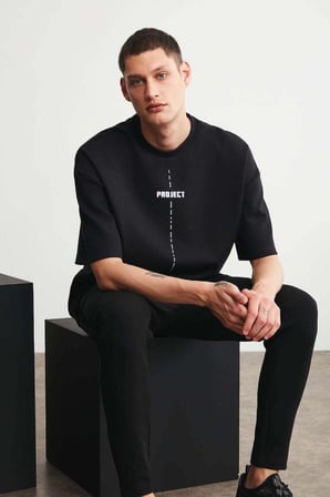 Erkek Baskılı T-Shirt Kısa Kol Bisiklet Yaka Regular Fit Rahat Kalıp Tişört - Siyah