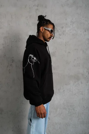 Erkek Kapüşonlu Kanguru Cepli Sweatshirt 3 İplik Pamuklu Baskılı Hoodie - Siyah