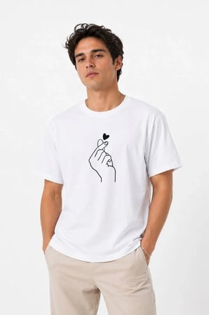 Erkek Kore Parmak Kalp Aşk Temalı Minimal Baskılı Tişört Yazlık Kısa Kol T-Shirt - Beyaz