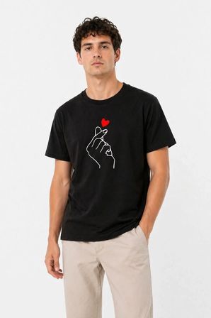 Erkek Kore Parmak Kalp Aşk Temalı Minimal Baskılı Tişört Yazlık Kısa Kol T-Shirt - Siyah