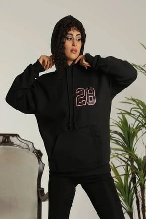 Kadın Oversize Kapüşonlu Cepli Baskılı 3 İplik Pamuklu Hoodie Sweatshirt - Siyah
