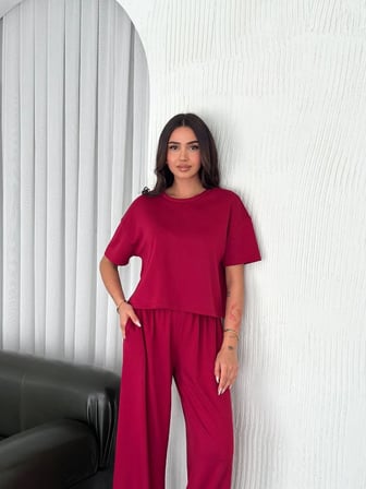 Kadın Osy Modal Yumuşak Dokulu Kumaş Bisiklet Yaka T-shirt Bol paça Pantolon ikili Takım -Bordo