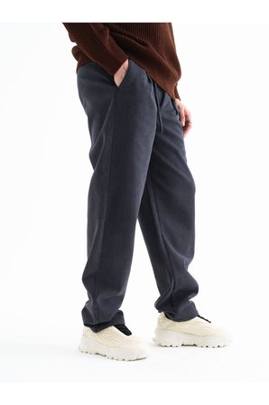 Erkek Baggy Bol Kesim Kadife Pantolon, Rahat Kesim Beli Bağlamalı Yan Cepli  Pantolon