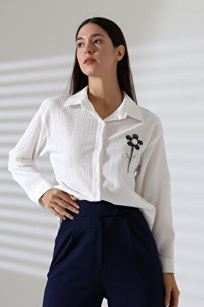  Uzun Kollu Durres Dokulu Çiçek Detaylı Serin Kumaş Kadın Gömlek