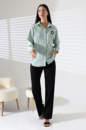  Uzun Kollu Durres Dokulu Çiçek Detaylı Serin Kumaş Kadın Gömlek