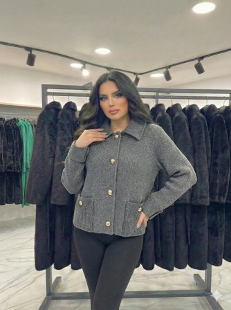 Kadın Yaka Detaylı Astarlı Slim Fit Kısa Mont