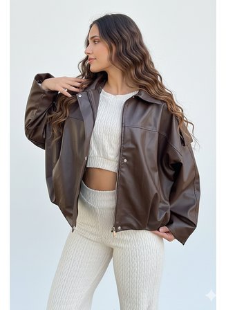 Kadın Oversize Gömlek Yaka Fermuarlı İçi Astarlı Beli Kemer Detaylı Çift Cepli Crop Deri Mont 4875