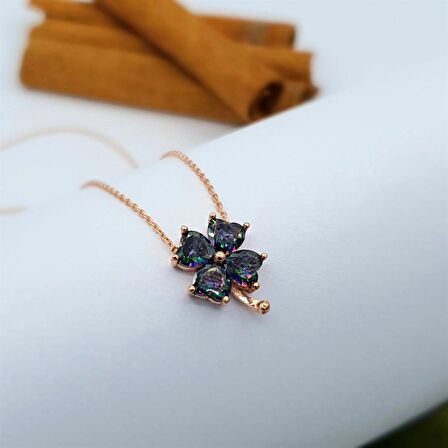 MİSTİK TOPAZ TAŞLI  ROSE GOLD YONCA GÜMÜŞ KOLYE