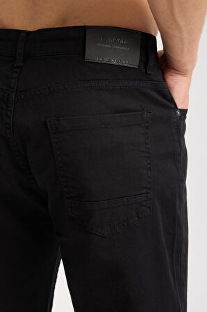 Erkek Regular Fit Esnek, Rahat Kesim Jean (%98 Pamuk, %2 Lycra) Denim Pantolon 