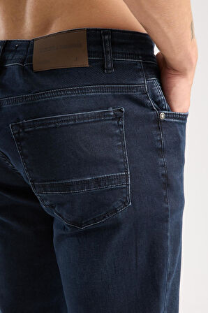 Erkek Slim Fit/Normal Kesim Jean Pantolon - Esnek (%2 Elastan) ve Pamuklu (%98) 