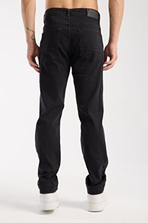 Erkek Slim Fit/Normal Kesim Jean Pantolon - Esnek (%2 Elastan) ve Pamuklu (%98) 