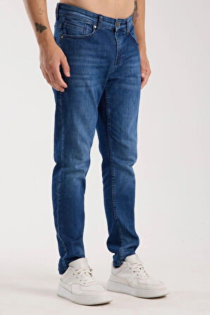 Erkek Slim Fit Esnek Kumaş, %98 Pamuklu Dar Kalıp Jean 