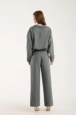 İpeksi Yumuşaklıkta Modal Kumaş Rahat Kesim Uzun Gömlek