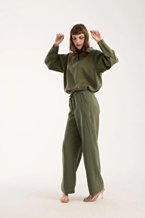 İpeksi Yumuşaklıkta Modal Kumaş Rahat Kesim Pantolon