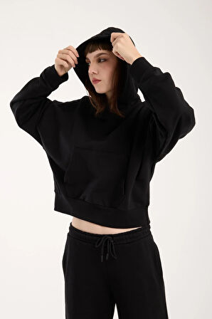 %100 Pamuk Kapüşonlu Ön Cep Detaylı Kadın Sweatshirt