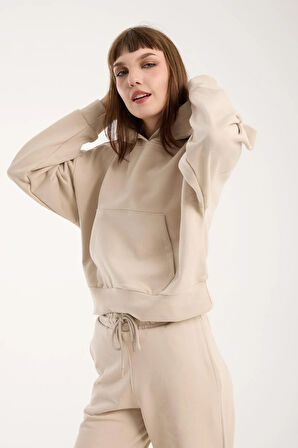 %100 Pamuk Kapüşonlu Ön Cep Detaylı Kadın Sweatshirt