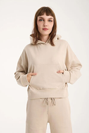 %100 Pamuk Kapüşonlu Ön Cep Detaylı Kadın Sweatshirt