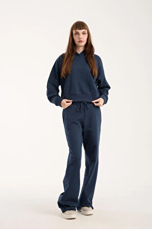 %100 Pamuk Kapüşonlu Ön Cep Detaylı Kadın Sweatshirt