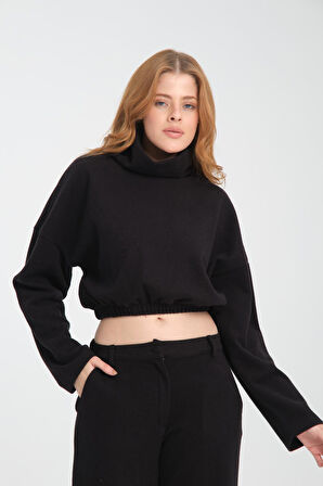 Pamuklu Boğazlı Crop Sweatshirt + Pamuklu Pantolon Takım