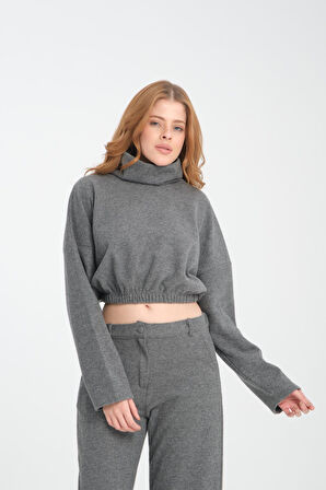 Pamuklu Boğazlı Crop Sweatshirt + Pamuklu Pantolon Takım