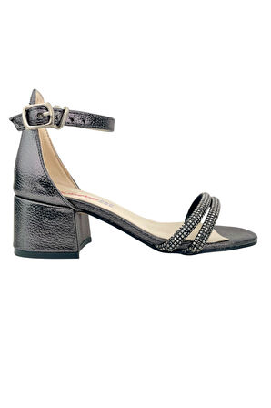 Taşlı Topuklu Ayakkabı Siyah
