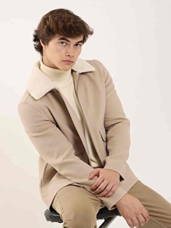 Dufy Bej Erkek Regular Fit Düz Klasik Kürklü Yaka Kaban - 102399