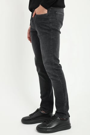 Erkek Slim Fit Siyah Jean