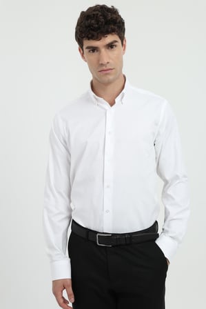 Erkek Regular Fit Düğmeli Yaka Uzun Kol Beyaz Gömlek