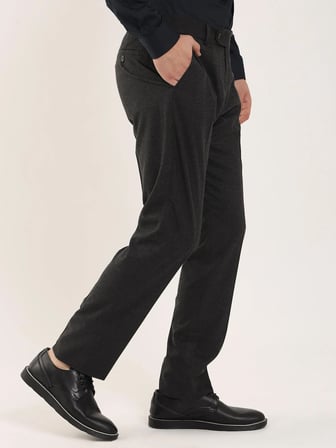 Erkek Slim Fit Koyu Gri Pantolon