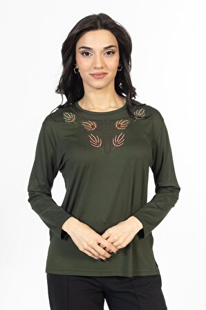 Yeni Model Nakış İşlemeli Yuvarlak Yaka Likralı Anne Penye Bluz 6440