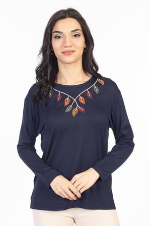 Yeni Sezon Orta Yaş ve Üzeri Yeni Desen Nakış İşlemeli Yuvarlak Yaka Likralı Anne Penye Bluz 6455