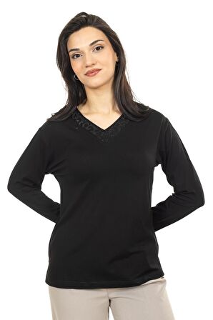 Kadın Orta Yaş ve Üzeri Yeni Model V Yaka Sade Model Anne Penye Bluz 30565