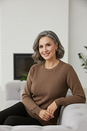 Kadın Yüksek Kalite Soğuk İplik Triko Örgü Anne Kazak Bluz 3048