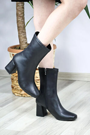 Kadın Siyah Cilt Lumos Küt Burun Topuklu Fermuarlı Bot  siyah cilt