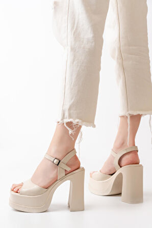 Kadın Tek Bantlı (12cm) Platformlu Topuklu Ayakkabı  krem