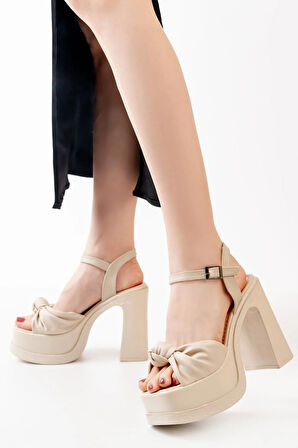 Kadın Fiyonk Bantlı (12cm) Platformlu Topuklu Ayakkabı  krem