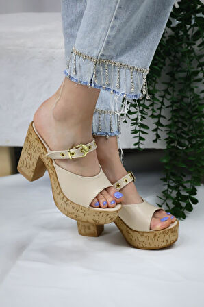 Kadın Mantar Topuklu Sandalet Terlik  Bej