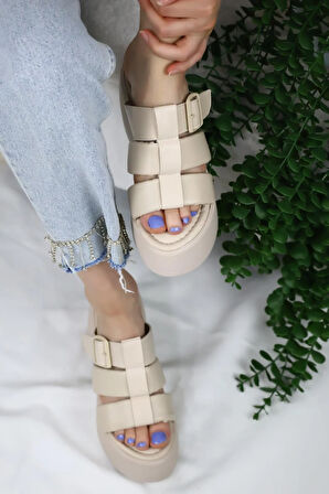 Kadın Mikeno Üç Biyeli Toka Detaylı Kalın Taban Ortopedik Terlik  Bej