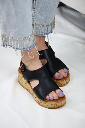 Kadın Elena Mantar Taban Ortopedik Sandelet  Siyah