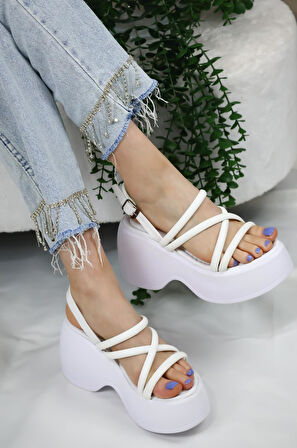 KADIN PARİS KALIN TABAN 9 CM ORTOPEDİK SANDALET  Beyaz