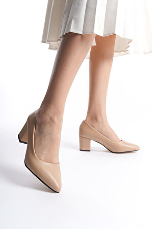 Kadın Camila Ten Cilt 6 Cm Kalın Topuklu Hafif Sivri Burunlu Klasık Ayakkabı