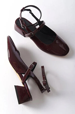 Kadın Jeyn Bordo Rugan Kare Burunlu Baretli Kısa Blok Topuklu Ayakkabı