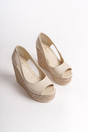 Kadın Beleon Krem Cilt 11 cm Platfomlu Dolgu Topuklu Ayakkabı